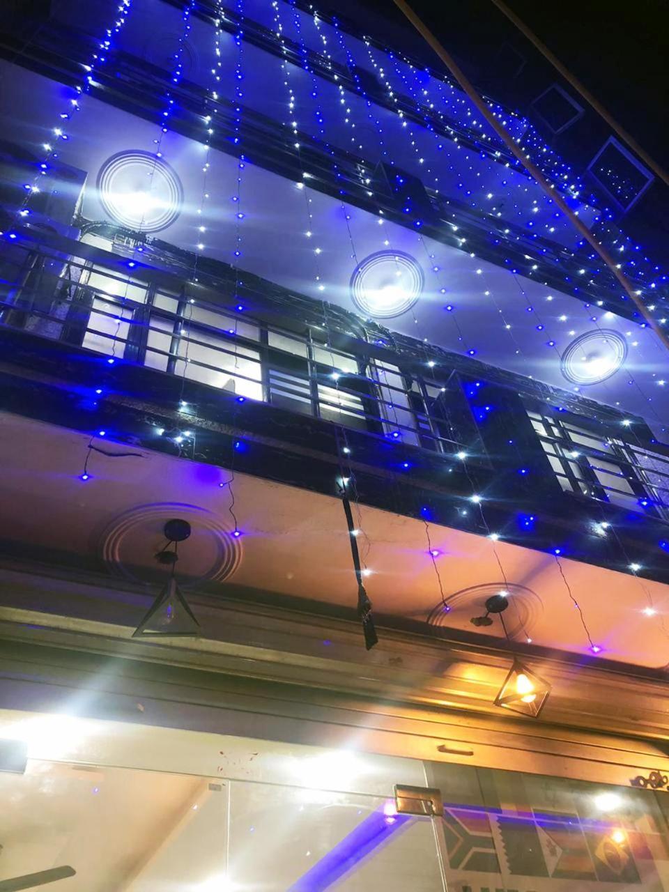 Himalayan Hostel Нью-Дели Экстерьер фото